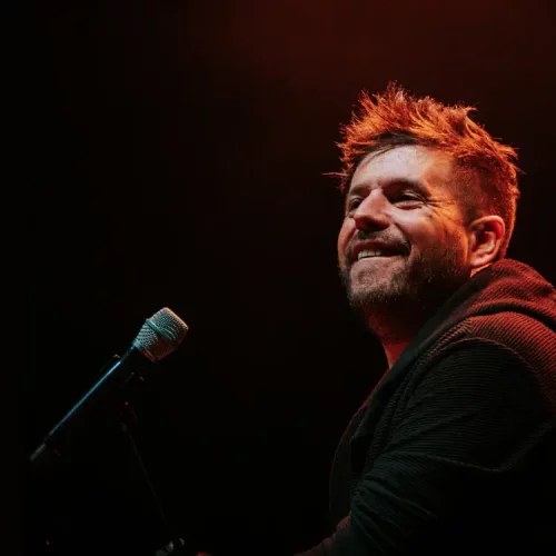 Pablo López y “Esdrújula”: emoción a flor de piel